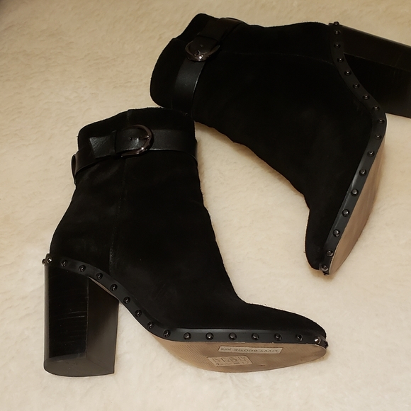 Michael Kors Suede black studded booties - Picture 5 of 11